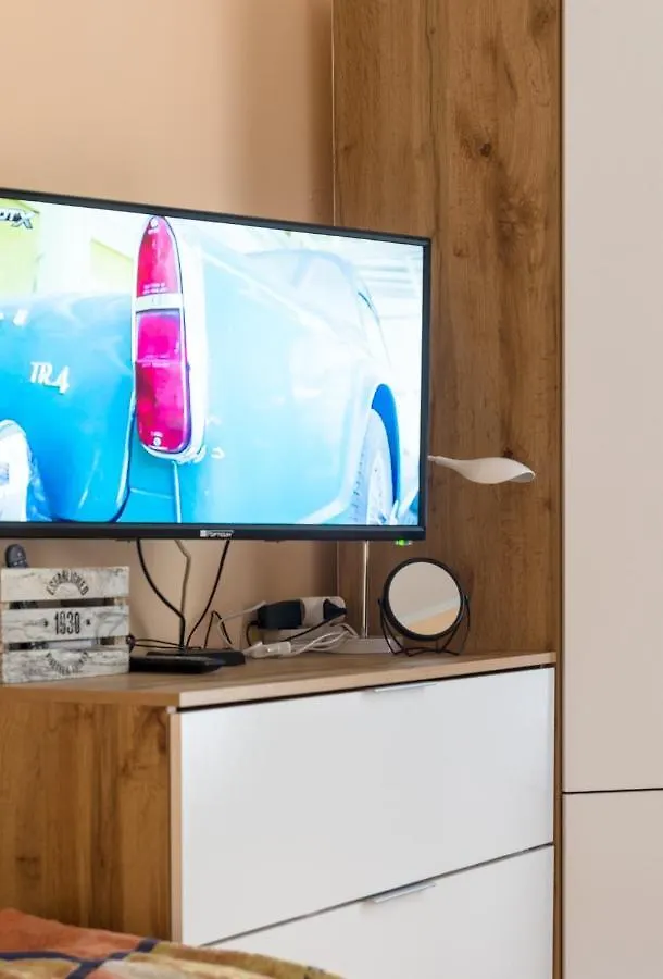 Plaza I Molo Center Apartment Sopot - Z Parkingiem , Przy Parku , 100M Do Plazy